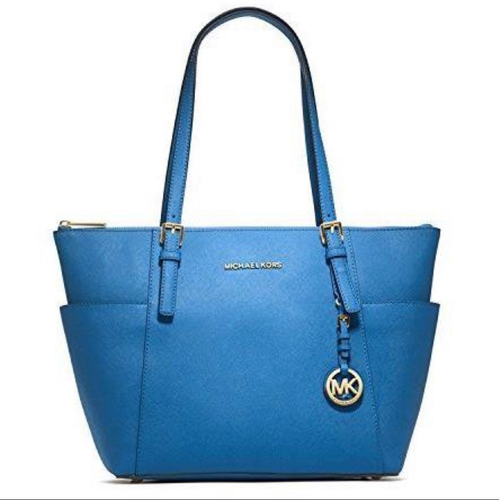 Michael Kors Jet Set Top Zip Saffiano